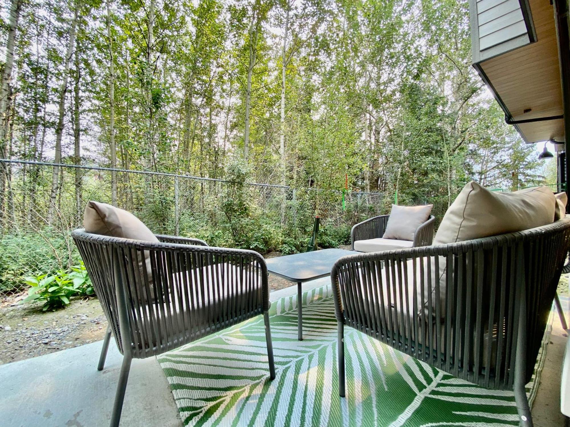 Enchanted Mountain Getaway Canmore Exterior foto